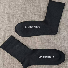 黑色纯棉男女同款跑步袜中筒四季防臭棉袜吸汗中腰百搭羽毛球袜子