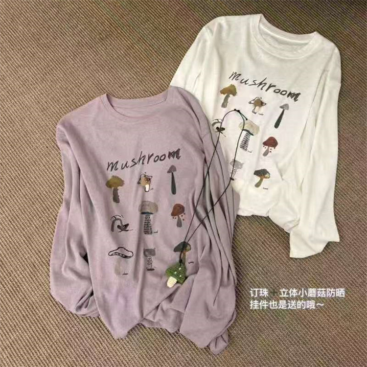 韩国东大门26春夏新立体钉珠蘑菇图案韩版休闲宽松配小挂件防晒T
