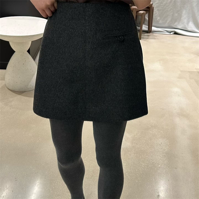 8090服饰25秋冬新款一粒扣设计韩版包臀羊毛呢料半身裙显瘦A字裙