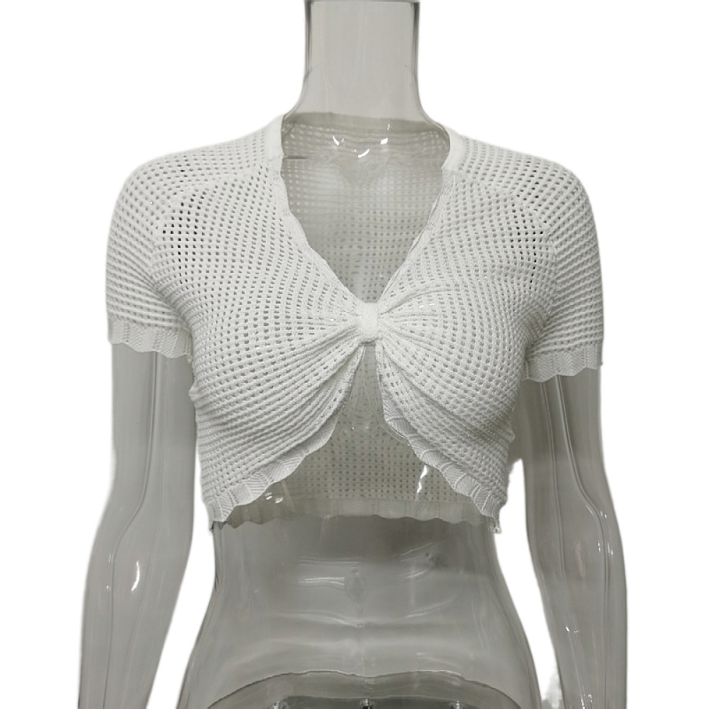 Deep V hollow lace short sleeved top深V镂空花边短袖纯色上衣