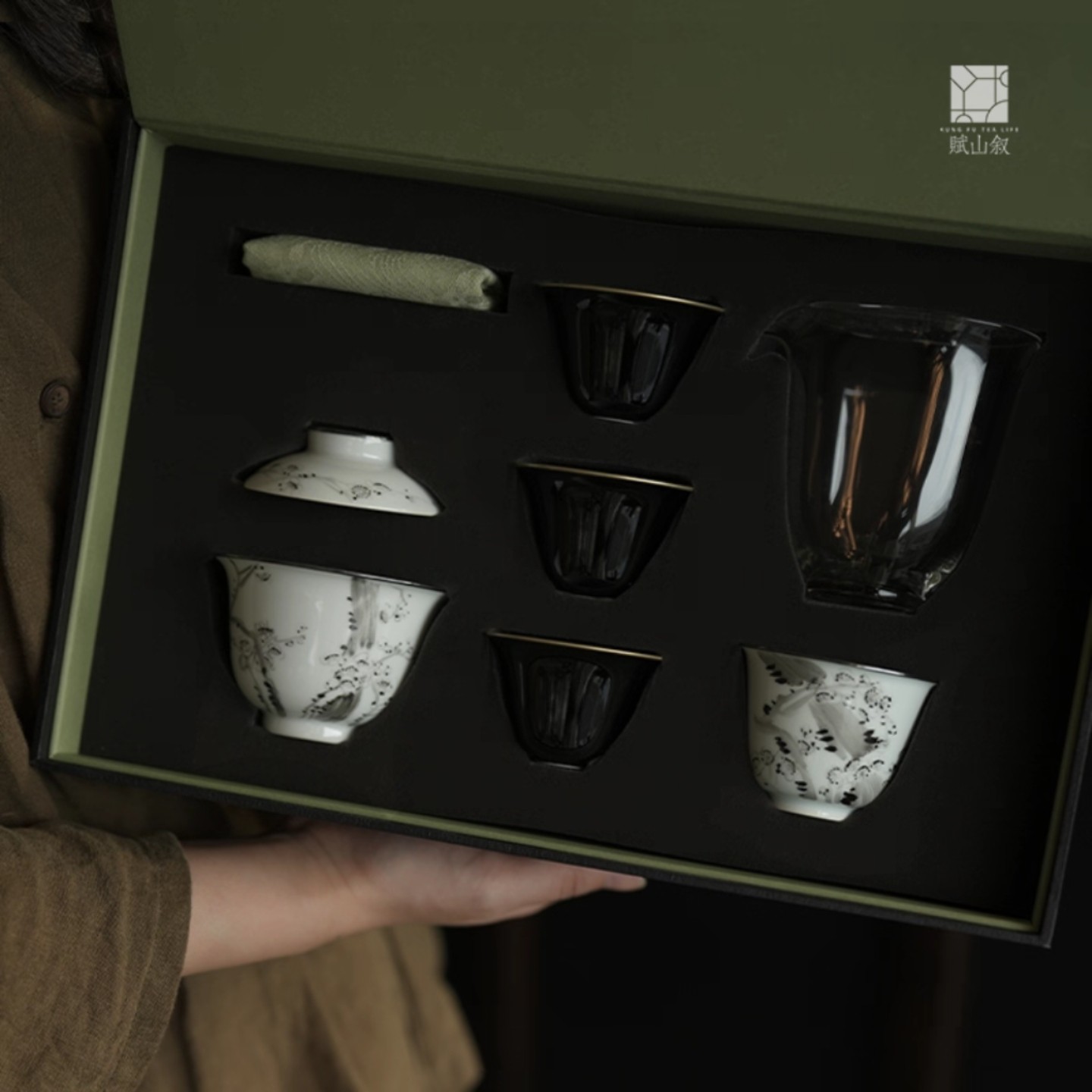 小白茶具//赋山叙墨痕梅花礼盒套组景德镇手工手绘茶器包银口盖碗