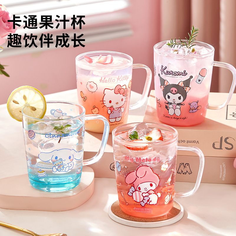 三丽鸥玻璃杯带把手家用耐高温喝水杯子女生夏天刻度牛奶杯果汁