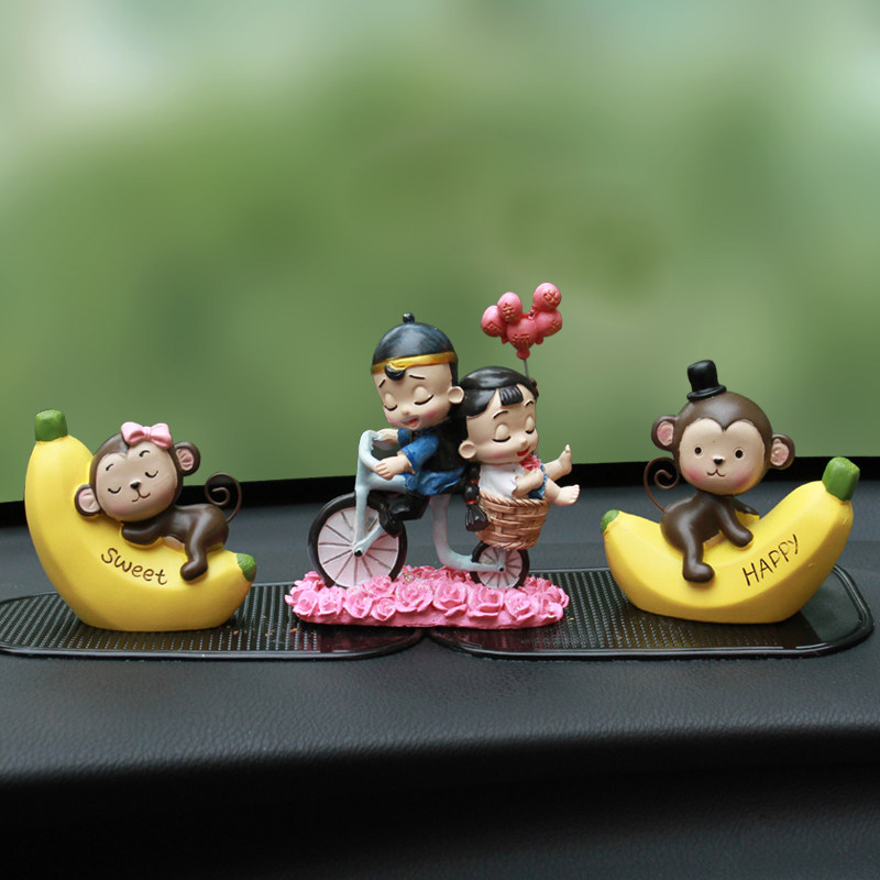 漂亮轿车摆件卡通玩偶装饰品