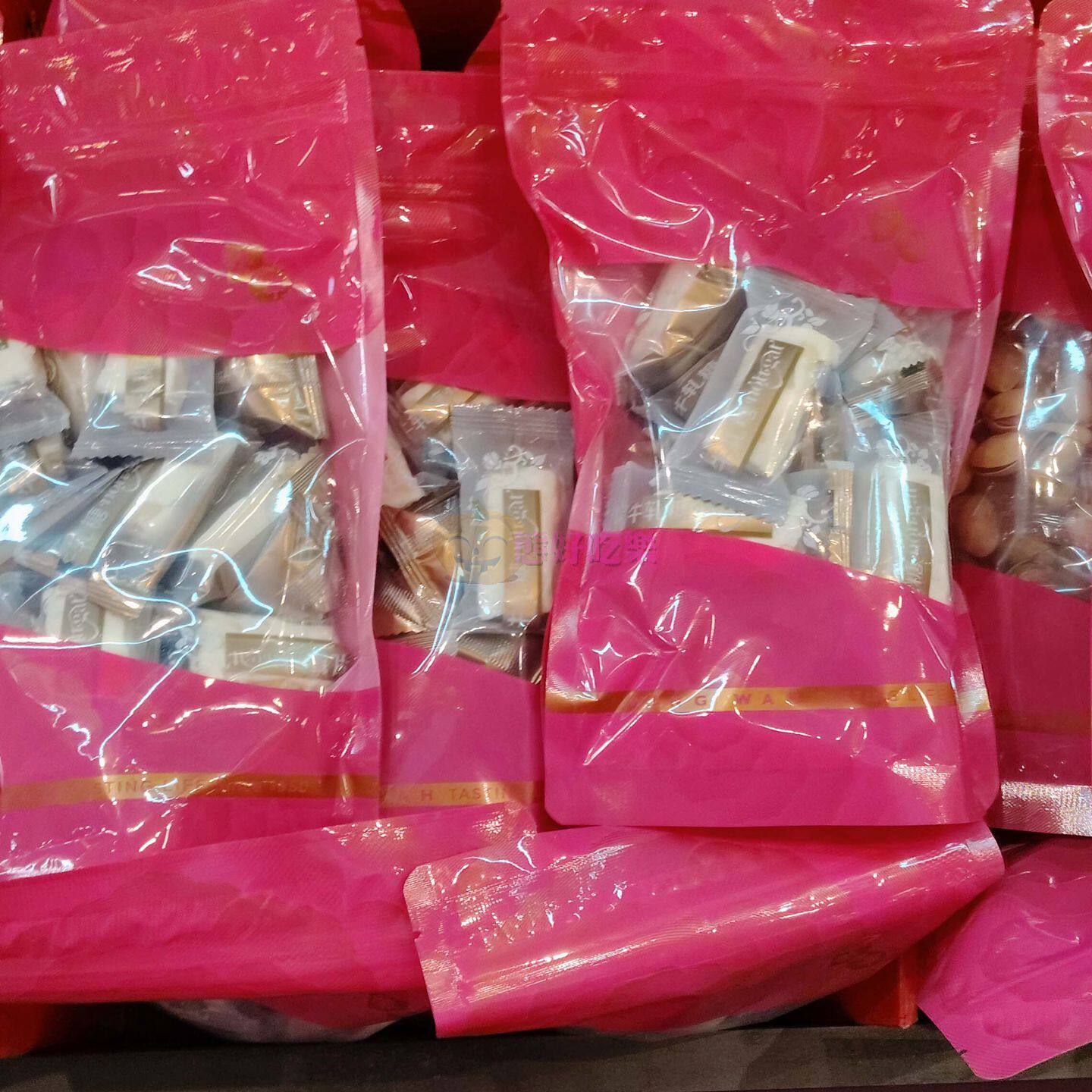 贺年糖果香港代购元朗荣华鸟结糖笑口枣杂锦果仁开心果煎堆糕点心