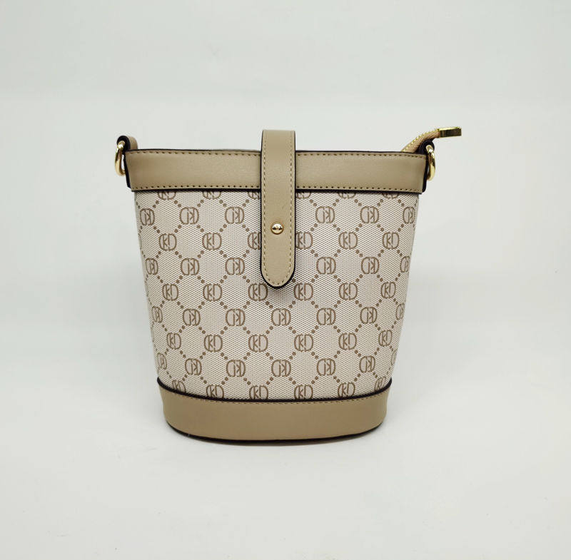 雅格莱诗春夏新款水桶包时尚撞色单肩包休闲百搭印花斜挎潮包3456