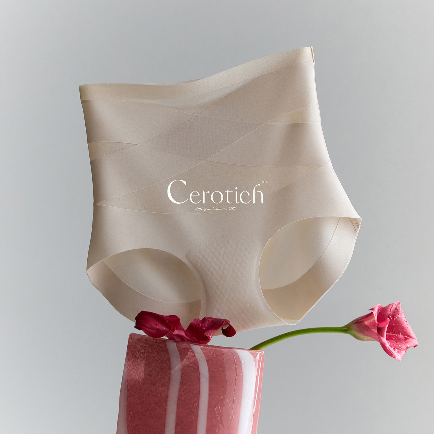 Cerotich7A抑菌无痕提臀收腹女士内裤高腰莫代尔底裆防走光三角裤