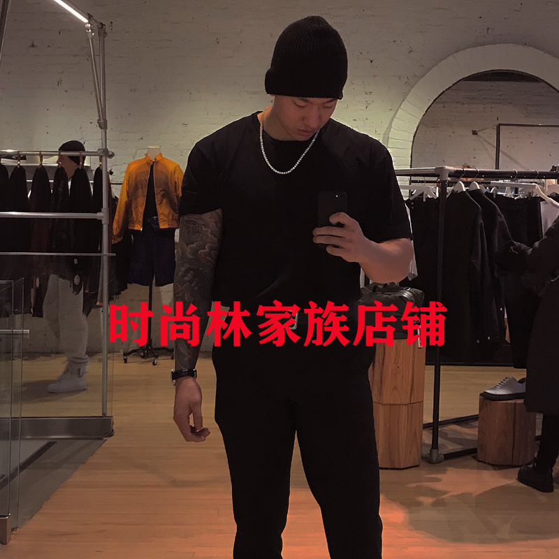 浩伦同款黑色简约健身短袖t恤