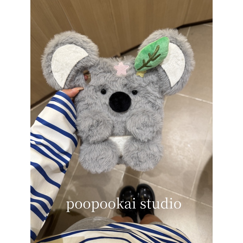 PooPookai秋冬可爱灰色毛绒考拉iPad2025保护套第11代新款Air7/6/5适用苹果iPad10保护壳10.9平板Pro11寸