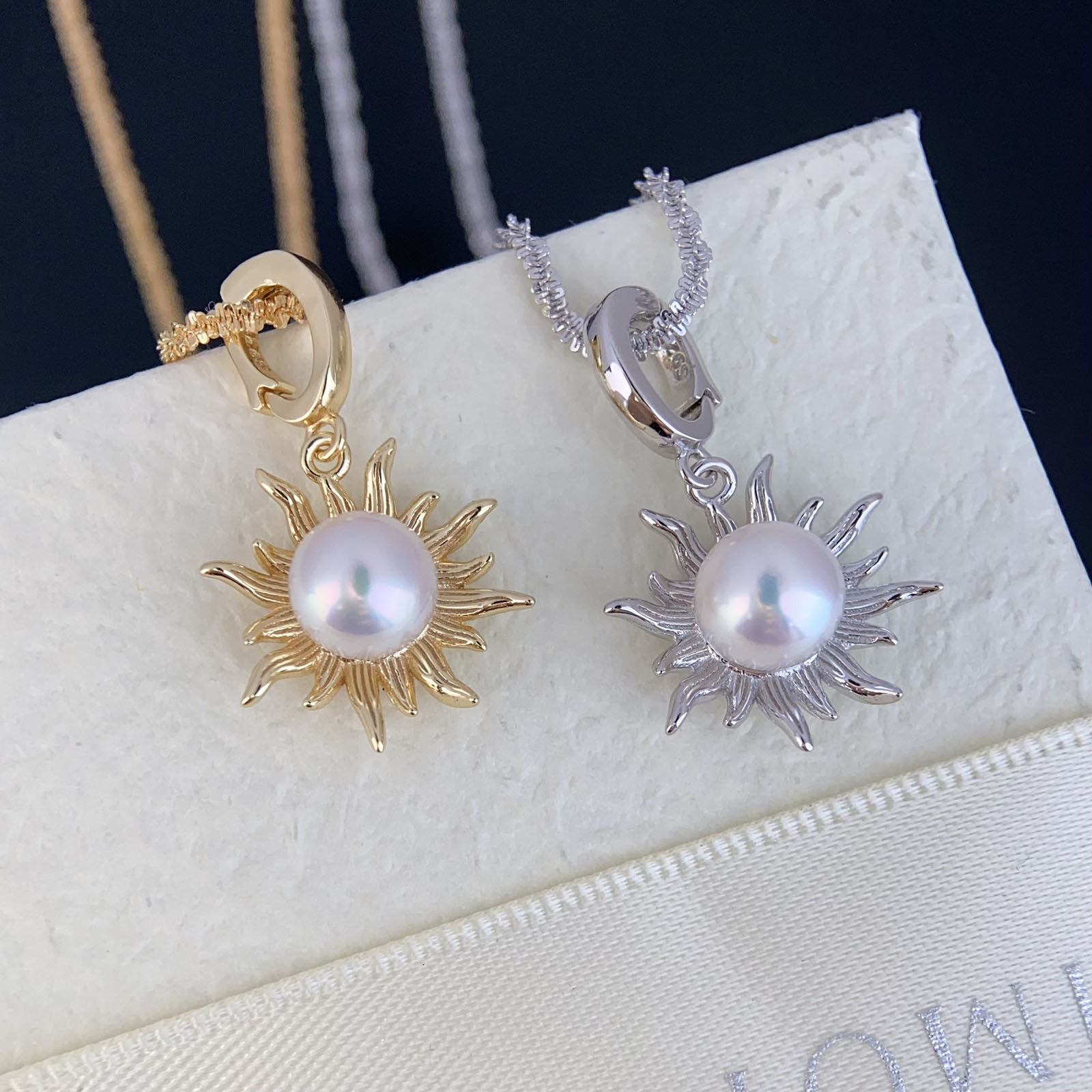 天然淡水珍珠太阳神多用扣吊坠正圆6-7mm女s925纯银珍珠项链诸暨