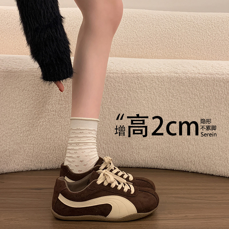 德训鞋女款2026新款春季配裙子通勤平底百搭休闲运动阿甘鞋子女鞋