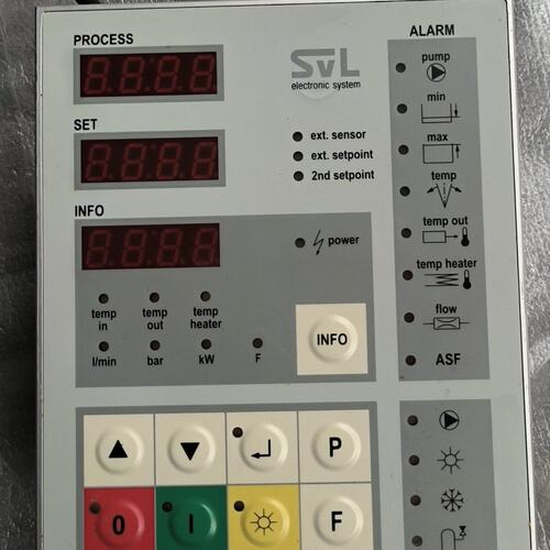 议价德国SINGLE模温机温控仪R8150-21-SI1-9-1可维修