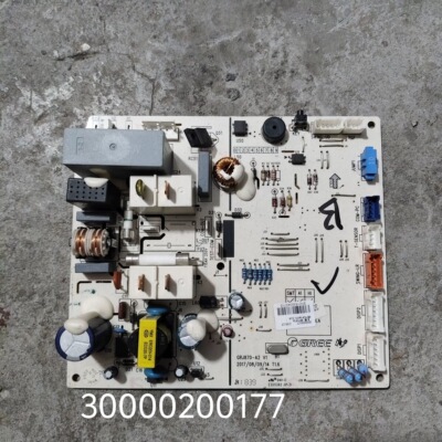 适用于格力空调 三匹绿嘉园内机挂机主板M870F3A 300002000177