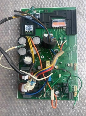 原装拆机格力空调 KFR-72W/FNI01-4外机主板 30138773 W8333R