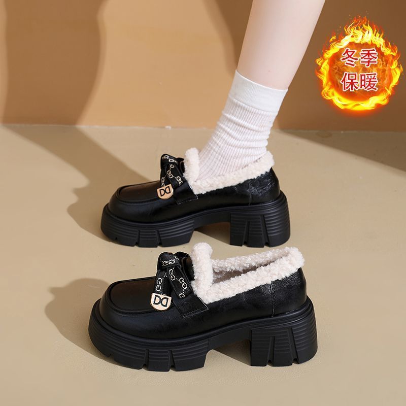 厚底乐福鞋女2025秋冬新款一脚蹬英伦风黑色小皮鞋配裙子加绒棉鞋