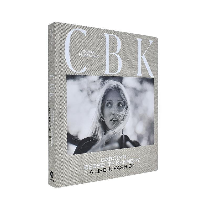 【预售】卡罗琳·贝赛特：时尚人生Carolyn Bessette Kennedy: A Life In Fashion英文进口原版时尚图书Nair  Sunita Kumar