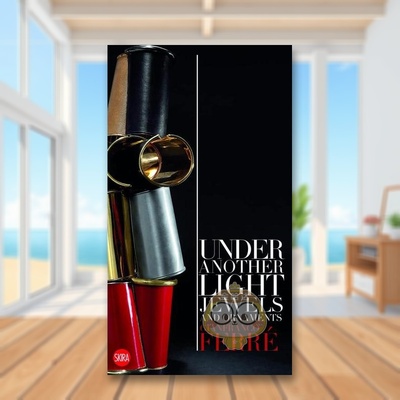 【预售】詹弗兰科·费雷:在另一盏灯下：珠宝和装饰 Gianfranco Ferré: Under Another Light 原版英文珠宝首饰进口书籍图书外版