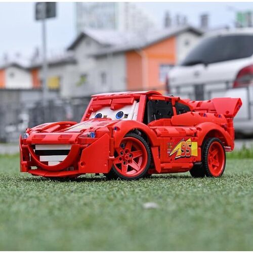 MOC-212583 闪电M昆 电子图纸 拼插积木 1095片 送贴纸
