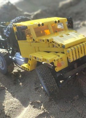 MOC-88411 乌拉尔-4320 657片 电子图纸 拼插积木