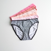 夏季 简约女生短裤 薄款 妈妈碎花短裤 头 中腰冰丝三角裤 外贸女士内裤