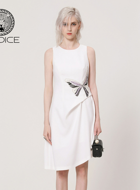 kodice春夏新款女装白色钉珠绣花连衣裙子圆领无袖不规则捏褶气质