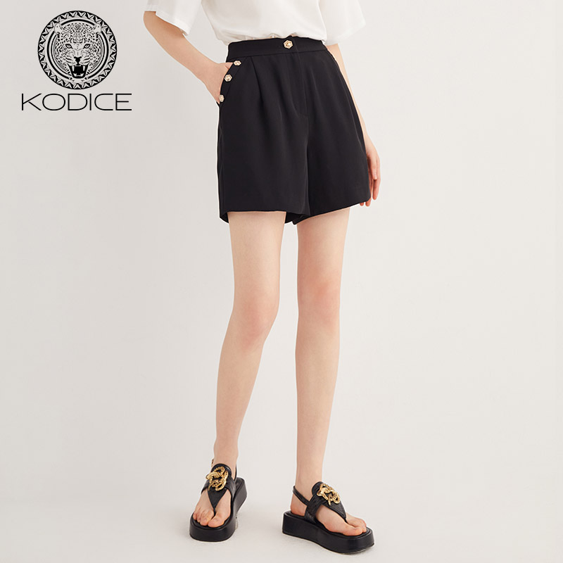 KODICE黑色休闲短裤女