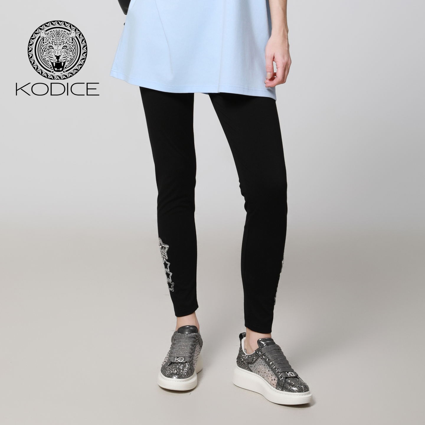 kodice黑色高弹修身绣花小脚裤