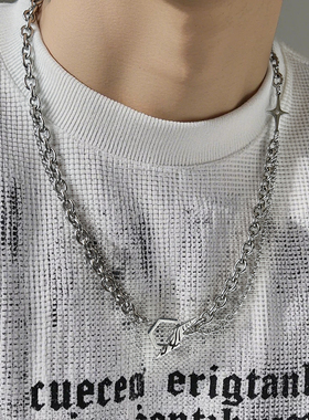 原创设计叠戴星芒燃烧闪电双环扣项链男生小众高级感ins潮牌钛钢