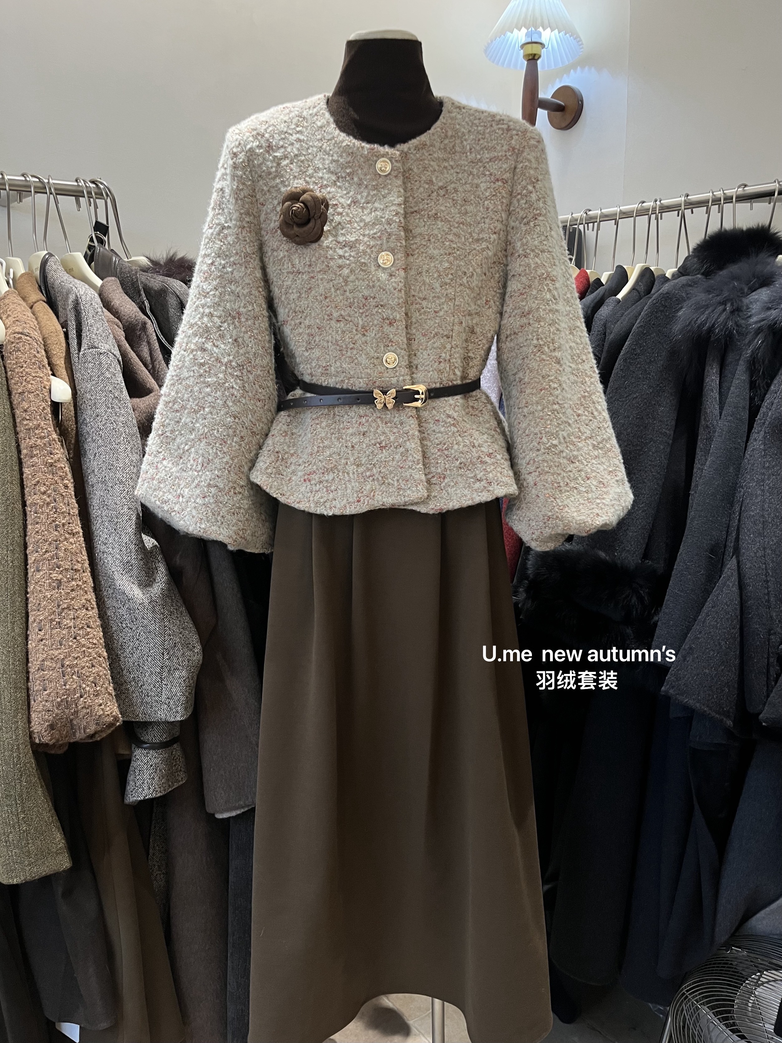 2025U.me广州冬新款法式设计感小众复古气质高级感外套国标50绒