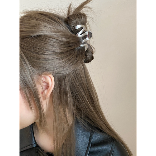 Busan小众设计金属不规则波浪小号抓夹时尚高级感半扎鲨鱼夹发夹