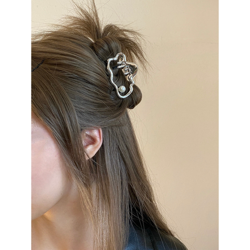 Busan液态金属云朵抓夹女小号半扎发夹高级小众设计鲨鱼夹发饰品