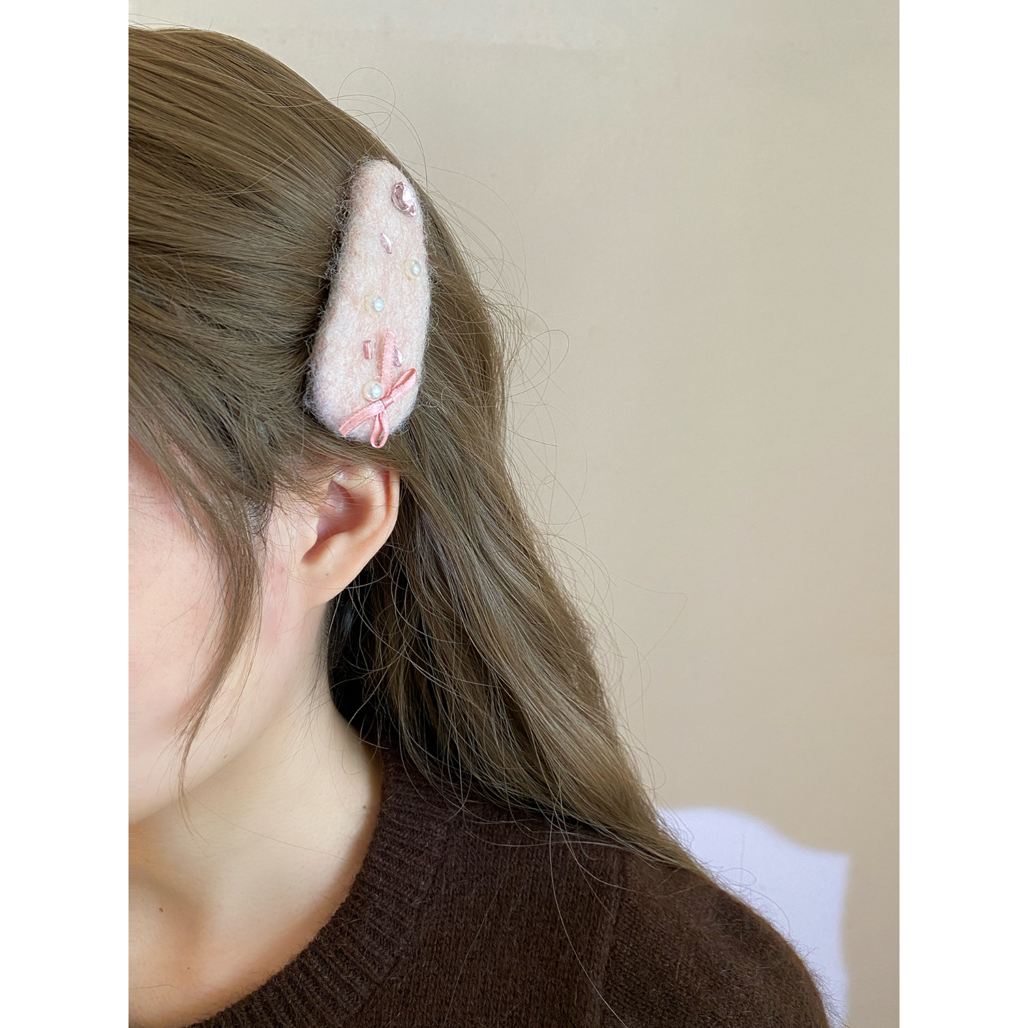 Busan秋冬温柔毛绒珍珠蝴蝶结发夹可爱少女侧边夹刘海夹发卡头饰