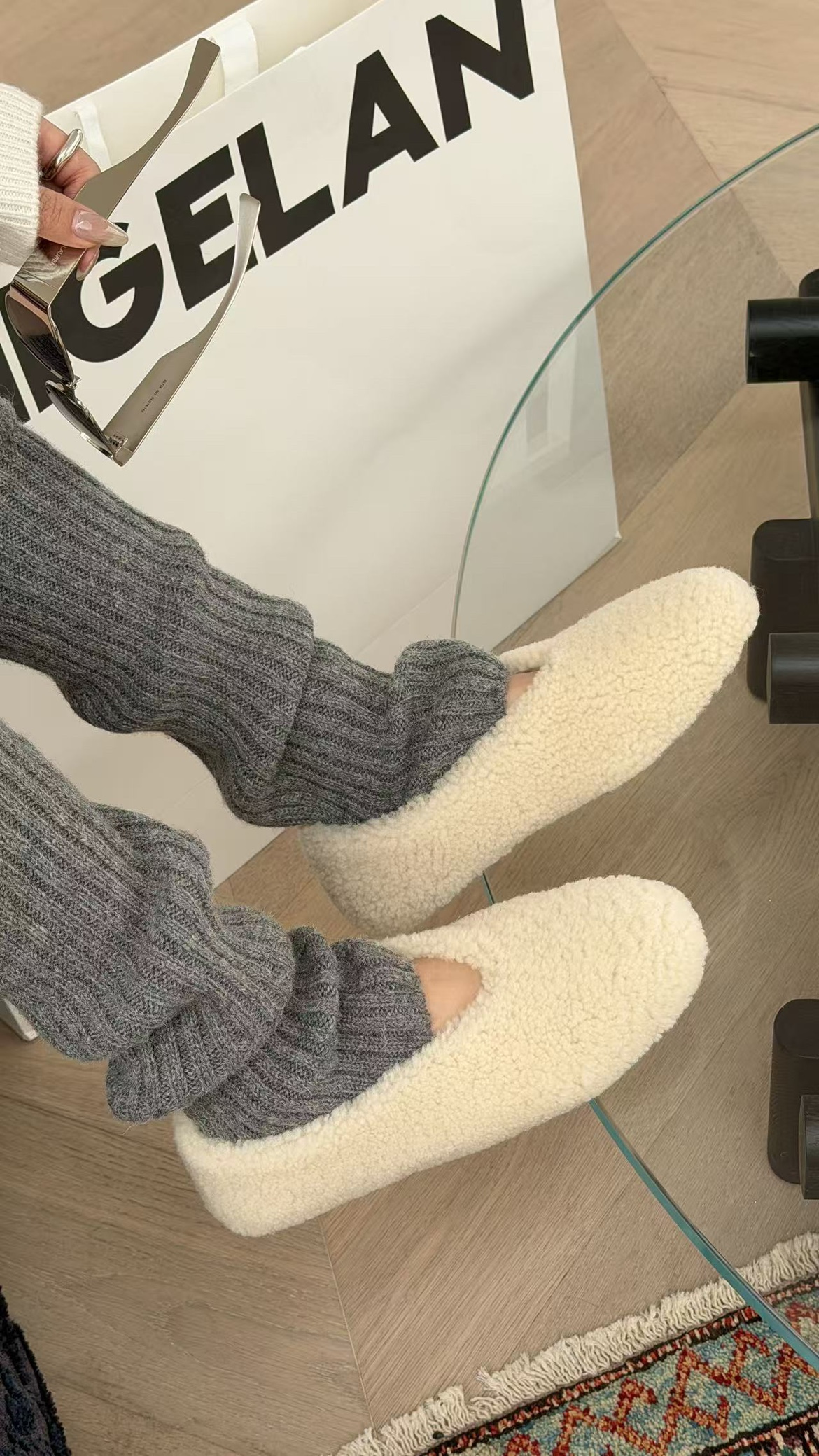 诗歌兰平底一脚蹬加绒毛毛鞋