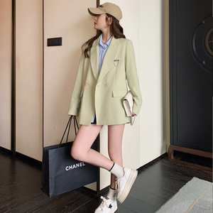 绿色高级感西装外套女春秋2025新款气质时尚小众设计感英伦风西服，女装西装，婷丫丫