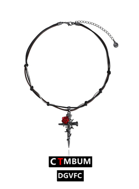 暗黑哥特风红玫瑰缠绕十字架吊坠