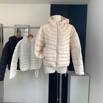 罗女士__我的C位！‘甜甜的排骨’   轻盈型90白鸭绒连帽羽绒服冬