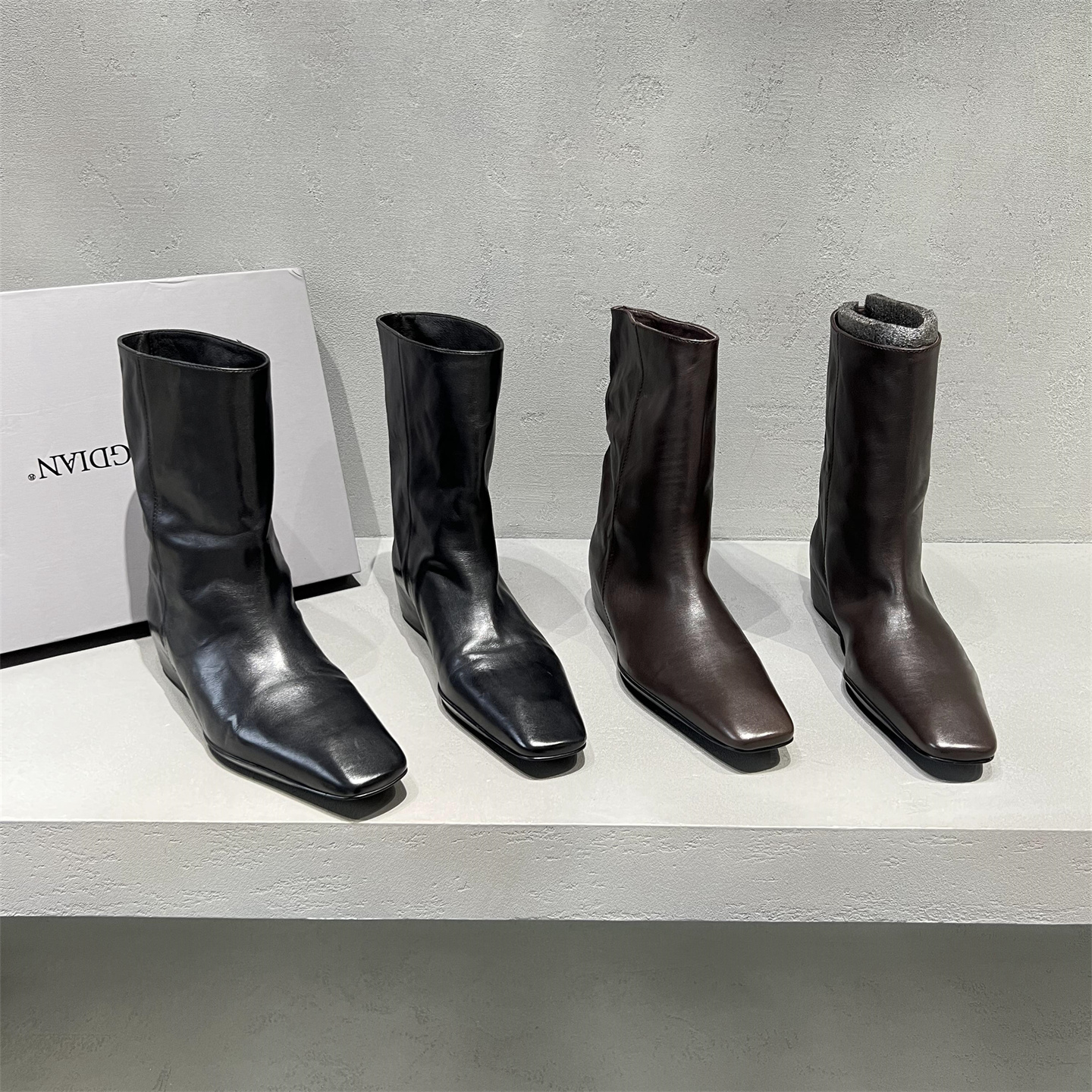 真皮内增高显瘦时尚短靴马丁靴潮