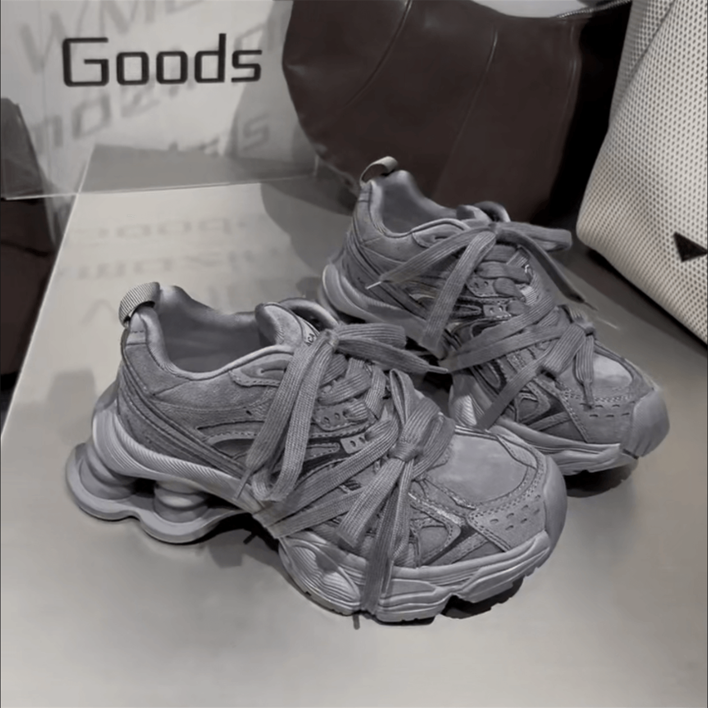 欧货真皮圆头厚底系带运动老爹鞋