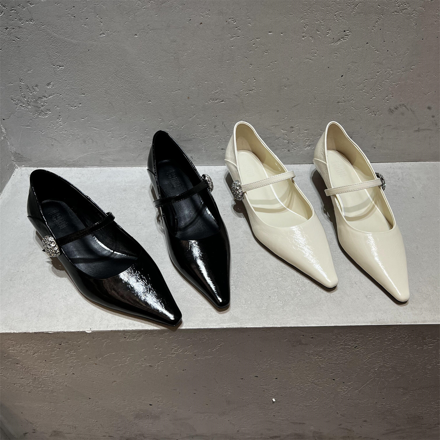 欧洲站女鞋2026春新款欧货真皮一字带尖头低跟浅口单鞋玛丽珍鞋潮,女鞋,玛丽珍鞋,淘宝优惠券,粉丝福利购,淘宝优惠卷