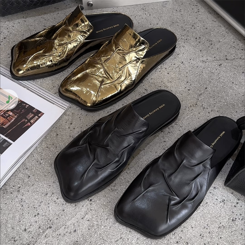 wm6女鞋2026春新款欧货真皮褶皱平底懒人勃肯半拖鞋时尚包头拖鞋