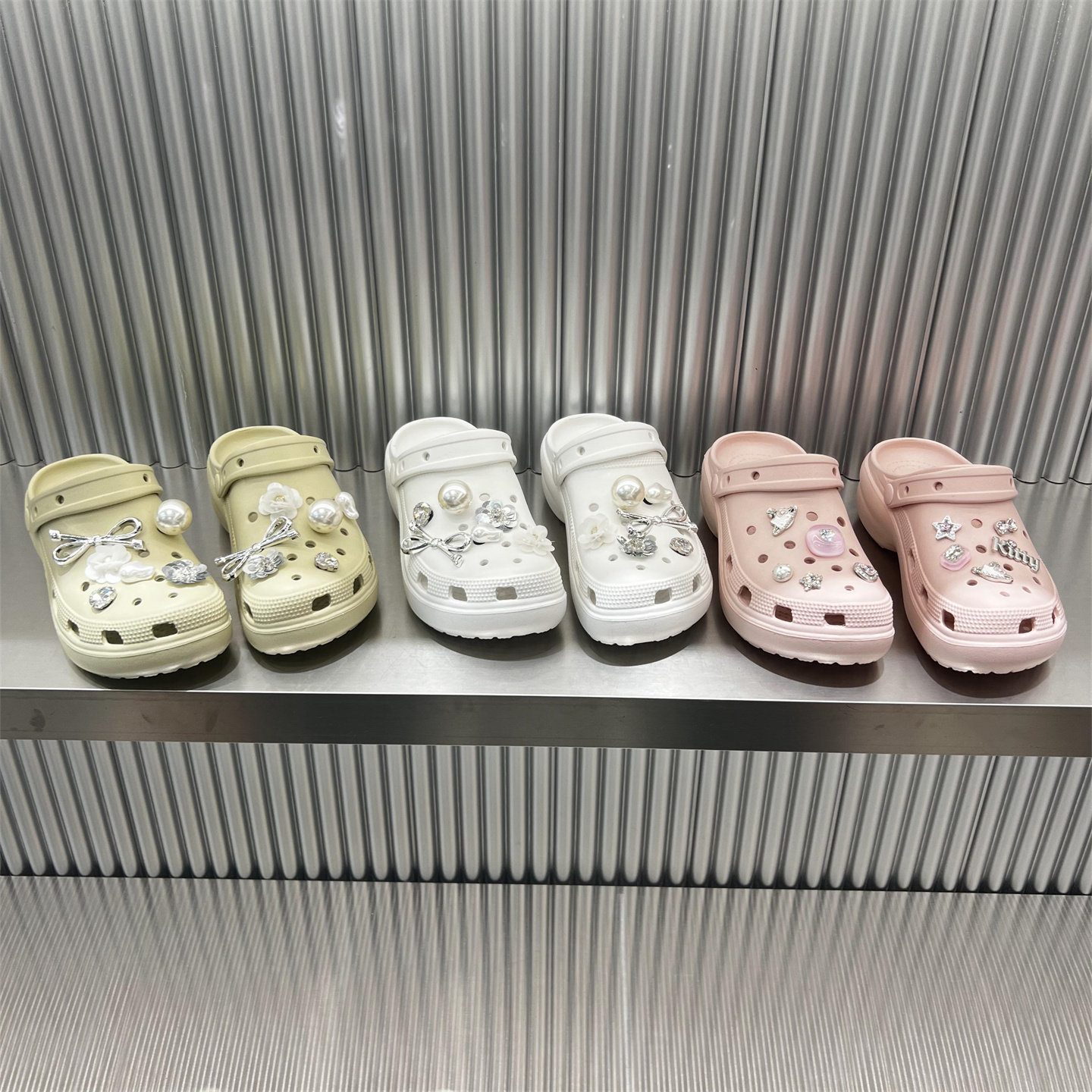 欧洲站女2026夏新款外穿厚底沙滩风洞洞鞋踩屎感两穿包头凉鞋拖鞋