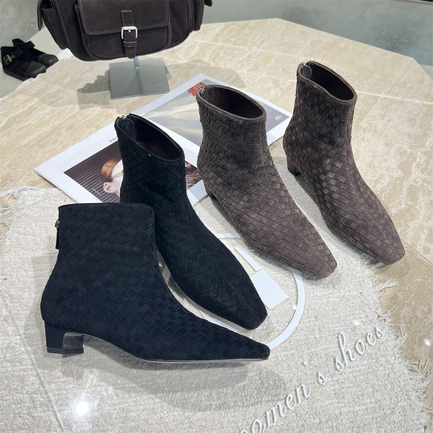 欧洲站真皮编织粗跟后拉链时装靴