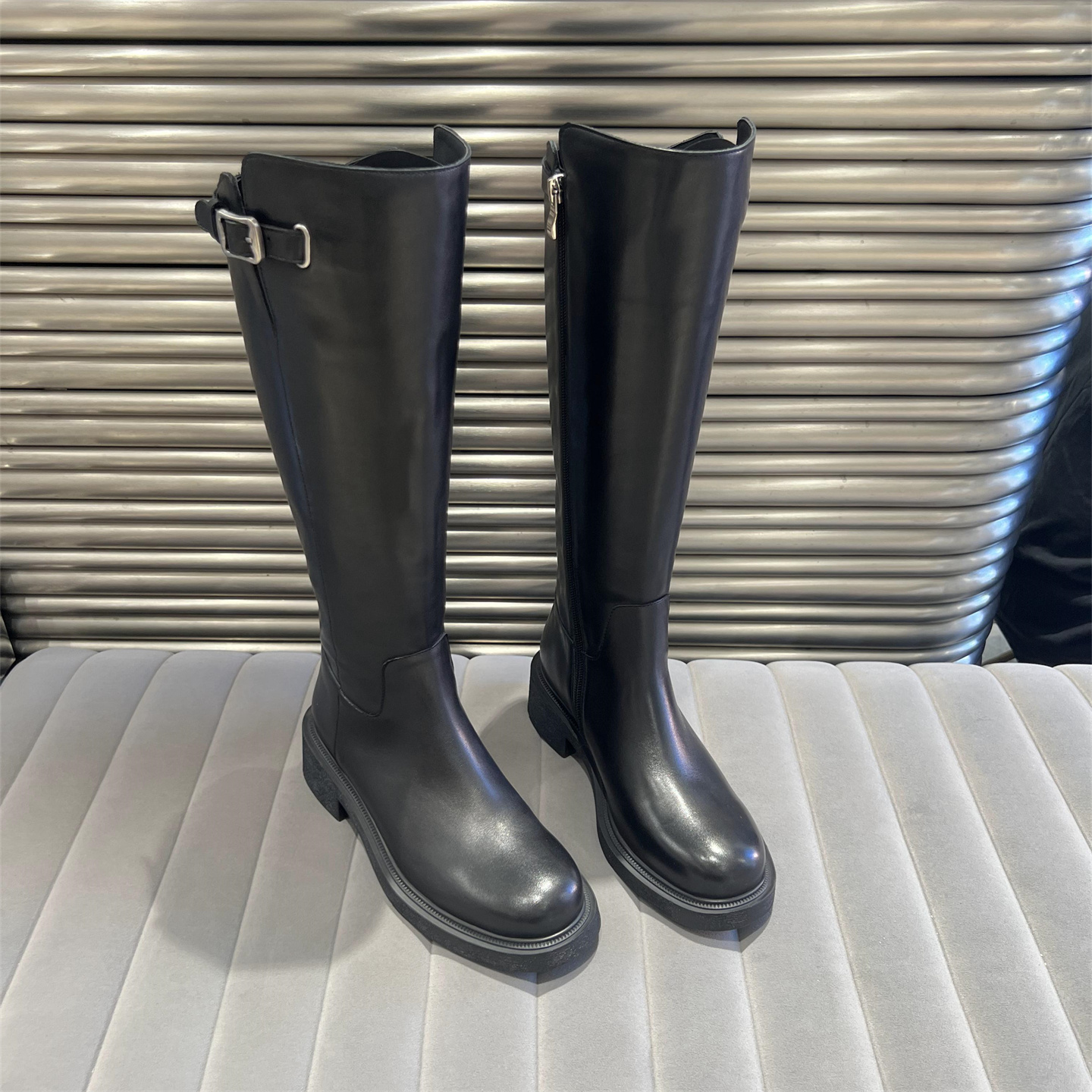 乐魔真皮胎牛全皮高筒长靴骑士靴