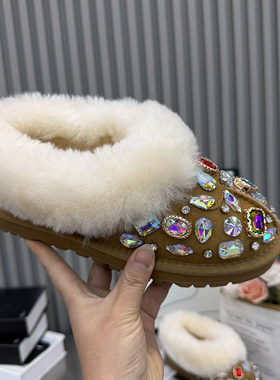 冬季重工水钻绒保暖防滑雪地靴女