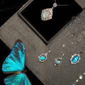 山意SHALL蓝闪蝶蝴蝶标本项链原创翅膀小众生日礼物女生礼物轻奢