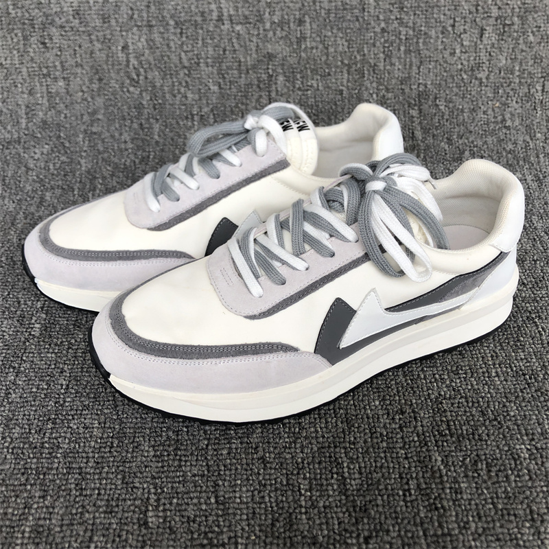 42码撤柜尾货断码捡漏男鞋春秋透气休闲百搭户外运动鞋时尚小白鞋