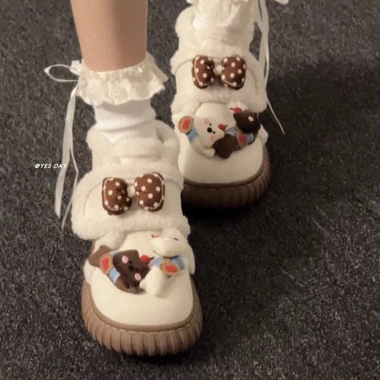 可爱蝴蝶结厚底加绒魔术贴圆头棉鞋女2025冬季新款短筒保暖雪地靴,女鞋,时尚雪地靴,淘宝优惠券,粉丝福利购,淘宝优惠卷