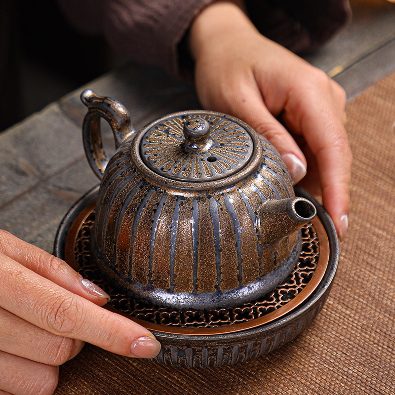 粗陶茶壶家用复古陶瓷功夫茶具单壶日式鎏金铁锈釉泡茶过滤手抓壶