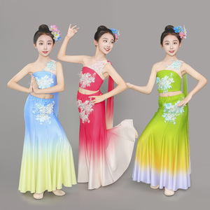 新款儿童傣族彩云之南舞蹈服装