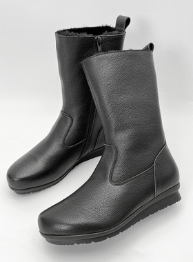 柜雅氏女靴真皮加厚羊毛雪地靴保暖妈妈靴软皮软底平底宽楦中筒靴