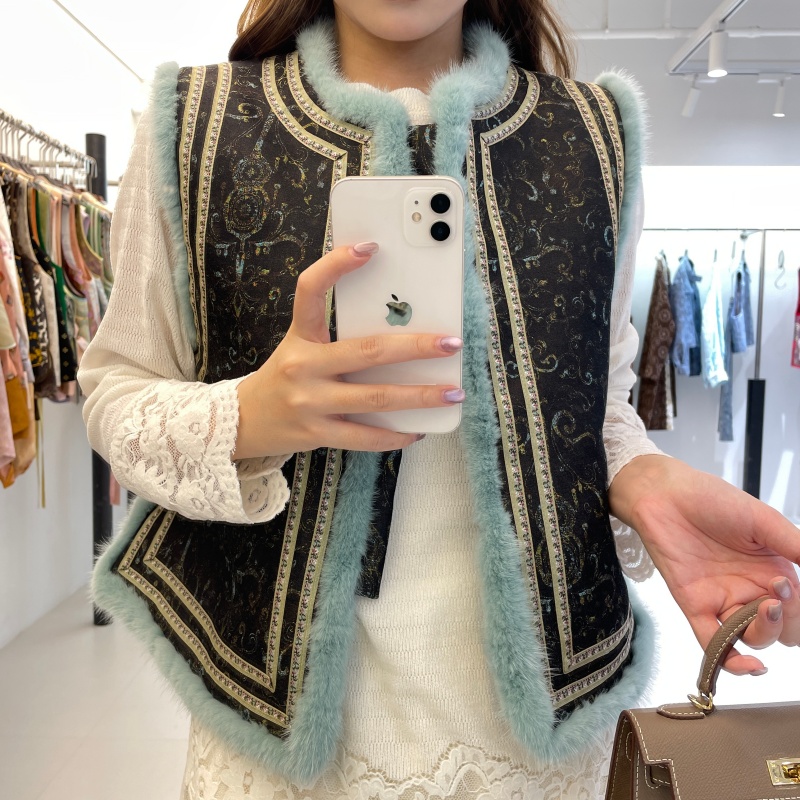 JINYU矜羽 （墨凝）新中式黑色夹棉马夹上衣冬款